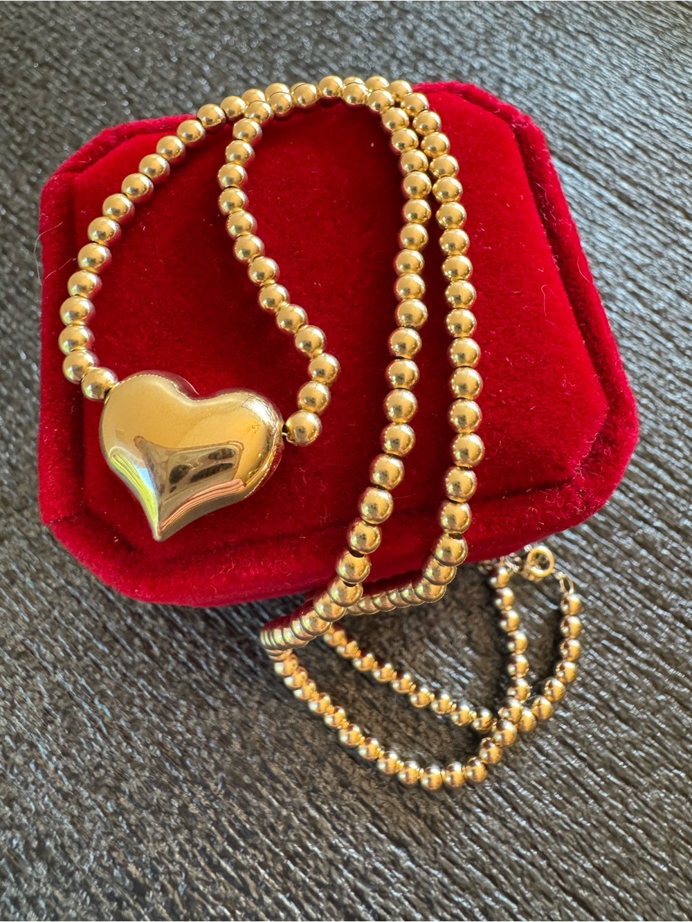 18k Gold Heart Bead Necklace -18”  3.18 grams